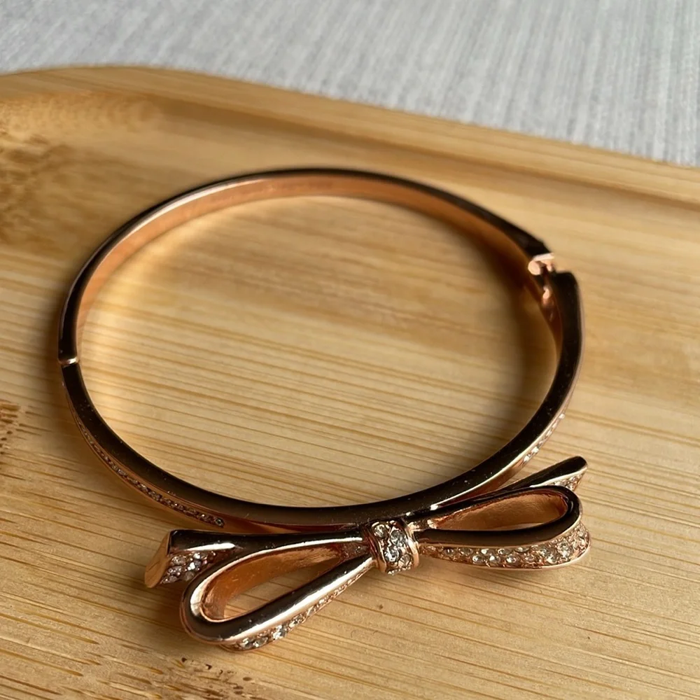 Kate Spade Love Note Rose Gold Bow Rhinestone Hinge Bangle Bracelet - Picture 8 of 9